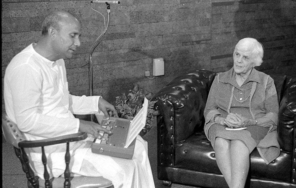 sri-chinmoy-lillian-carter