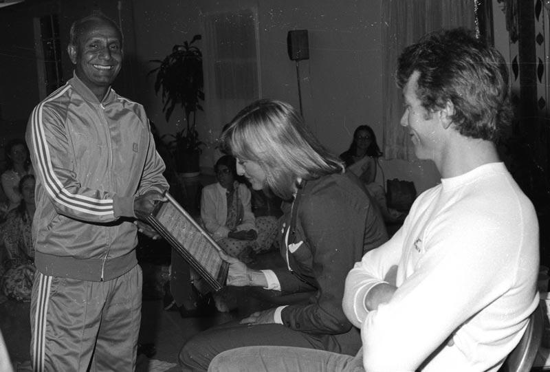 sri-chinmoy-allison-roe