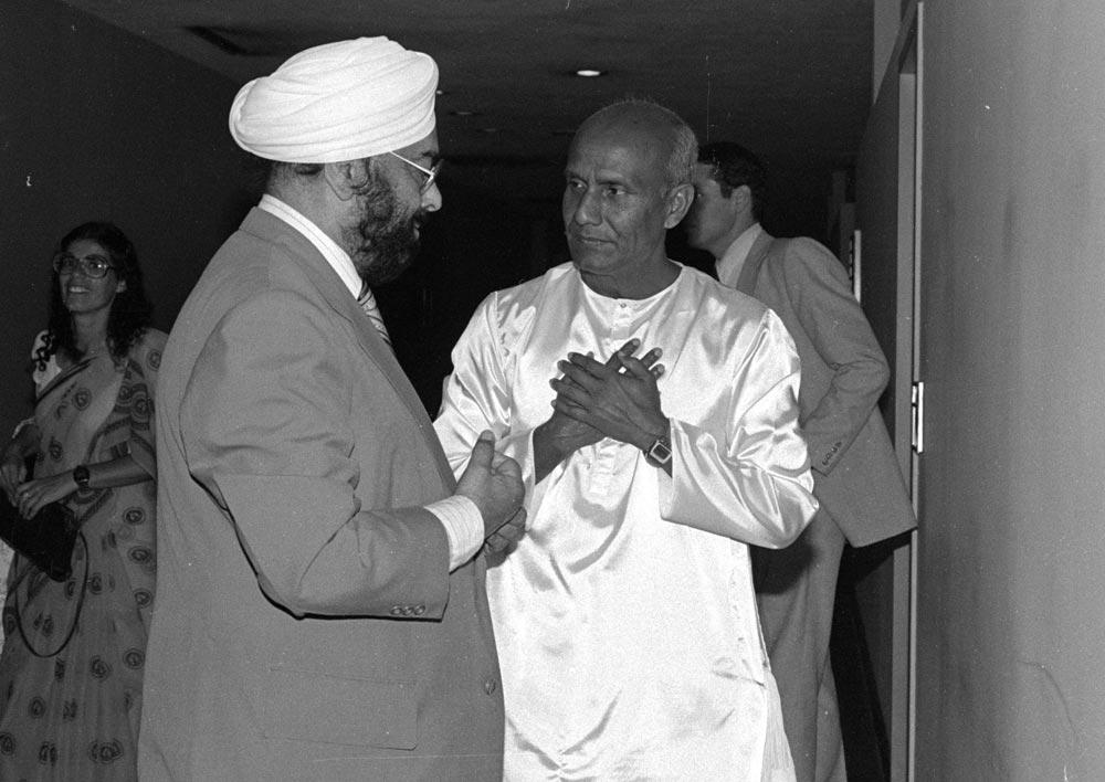 sri-chinmoy-sardar-dhillon